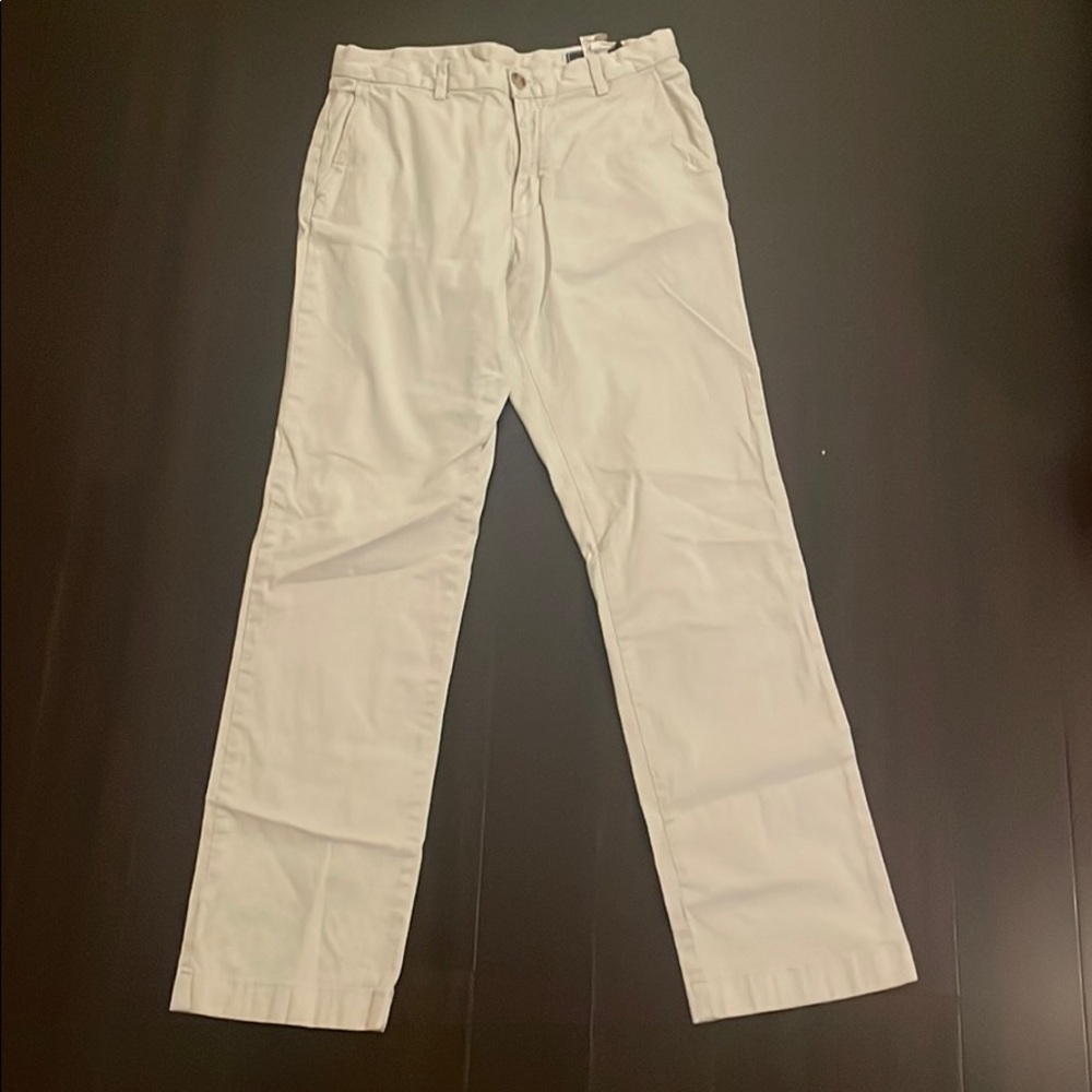 Vineyard vines khaki pants